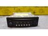 Radio van een Citroen C4 Picasso (UD/UE/UF), 2007 / 2013 1.6 HDi 16V 110, MPV, Diesel, 1.560cc, 80kW (109pk), FWD, DV6TED4; 9HY, 2007-02 / 2013-06, UD9HY; UE9HY 2007