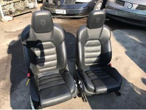 Used Set of upholstery (complete) Porsche Cayenne II (92A) 3.0 D V6 24V Price on request offered by de Nollen autorecycling