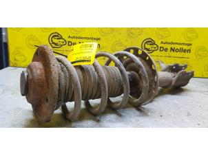 Used Front shock absorber, right Opel Vectra C Caravan 2.2 DIG 16V Price € 45,00 Margin scheme offered by de Nollen autorecycling