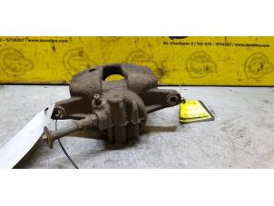 Used Front brake calliper, left Peugeot 307 (3A/C/D) 2.0 HDi 90 Price € 40,00 Margin scheme offered by de Nollen autorecycling