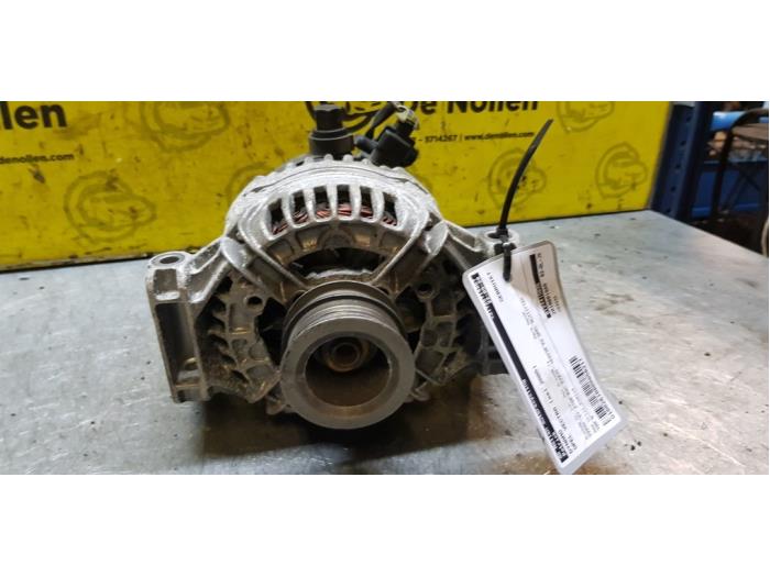 Begagnade Dynamo Opel Vectra C Caravan 2.2 DIG 16V Pris € 50,00 Marginaltabell erbjuds av autodemontage denollen