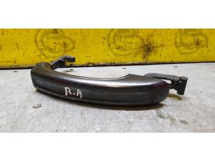 Used Rear door handle 4-door, right Audi Q7 (4LB) 3.0 TDI V6 24V Price on request offered by de Nollen autorecycling