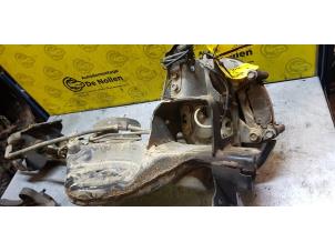 Used Rear suspension system, right Nissan Qashqai (J11) 1.5 dCi DPF Price € 200,00 Margin scheme offered by de Nollen autorecycling