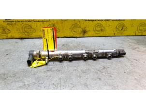 Used Fuel injector nozzle BMW 1 serie (E81) 116d 16V Price € 75,00 Margin scheme offered by de Nollen autorecycling