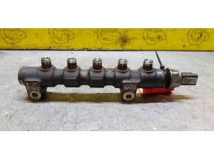 Used Fuel injector nozzle Citroen C4 Picasso (UD/UE/UF) 1.6 HDi 16V 110 Price € 50,00 Margin scheme offered by de Nollen autorecycling