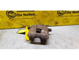 Used Front brake calliper, left Peugeot 307 SW (3H) 2.0 16V Price € 30,00 Margin scheme offered by de Nollen autorecycling