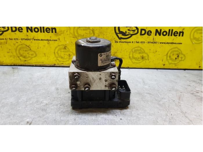 Used ABS pump BMW 3 serie (E36/2) 316i Price € 57,00 Margin scheme offered by autodemontage denollen