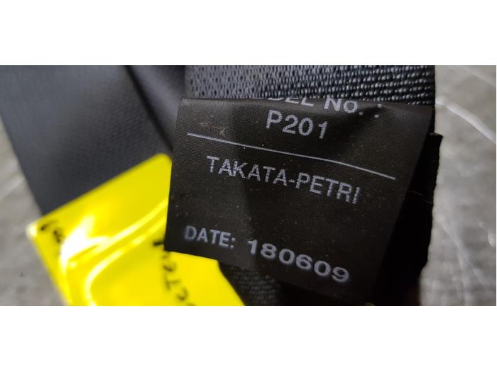 Rear seatbelt, left from a Opel Agila (B) 1.0 12V 2009