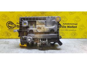 Used Battery box Opel Corsa D 1.3 CDTi 16V ecoFLEX Price € 36,30 Inclusive VAT offered by de Nollen autorecycling