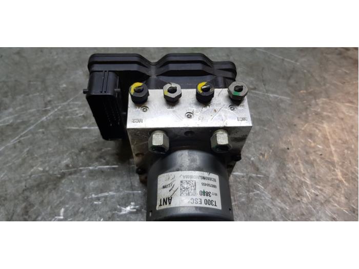Begagnade ABS-pump Chevrolet Aveo 1.3 D 16V Pris € 119,00 Marginaltabell erbjuds av autodemontage denollen