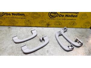 Used Handle set BMW 1 serie (E87/87N) 116i 1.6 16V Price on request offered by de Nollen autorecycling