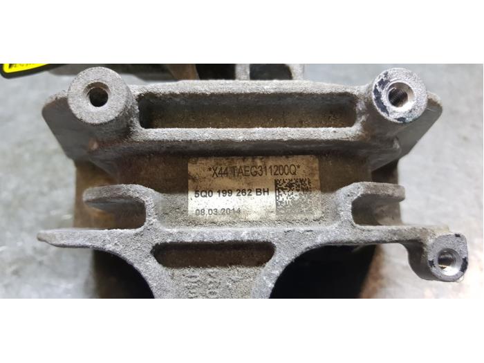 Gebrauchte Motorlager Seat Leon (5FB) 1.6 TDI Ecomotive 16V Preis € 25,00 Margenregelung angeboten von autodemontage denollen