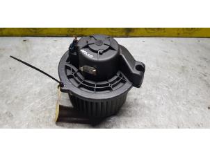 Used Heating and ventilation fan motor Rover 75 2.0 CDT 16V Price € 40,00 Margin scheme offered by de Nollen autorecycling
