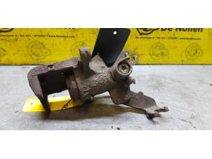 Used Rear brake calliper, right Nissan Almera (N15) 1.4 LX,GX,S 16V Price € 50,00 Margin scheme offered by de Nollen autorecycling