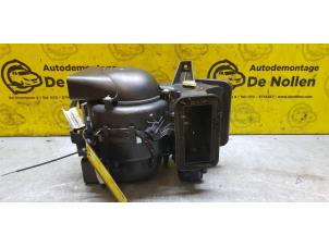 Usados Motor de ventilador de calefactor Mercedes ML I (163) 270 2.7 CDI 20V Precio € 50,00 Norma de margen ofrecido por de Nollen autorecycling