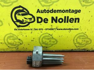 Used Heater resistor BMW 5 serie Touring (E39) 523i 24V Price € 40,00 Margin scheme offered by de Nollen autorecycling