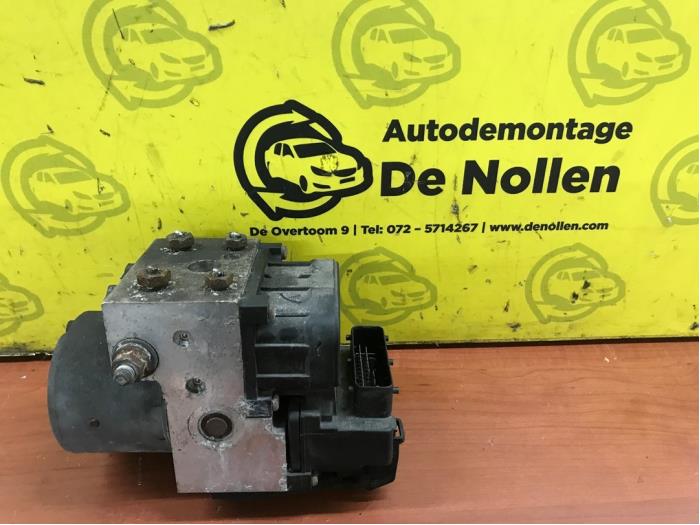Używane Pompa ABS MG ZS 1.8 16V 120 Cena € 71,00 Procedura marży oferowane przez autodemontage denollen