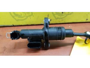 Used Clutch master cylinder Volkswagen Polo V (6R) 1.8 GTI 16V Price on request offered by de Nollen autorecycling