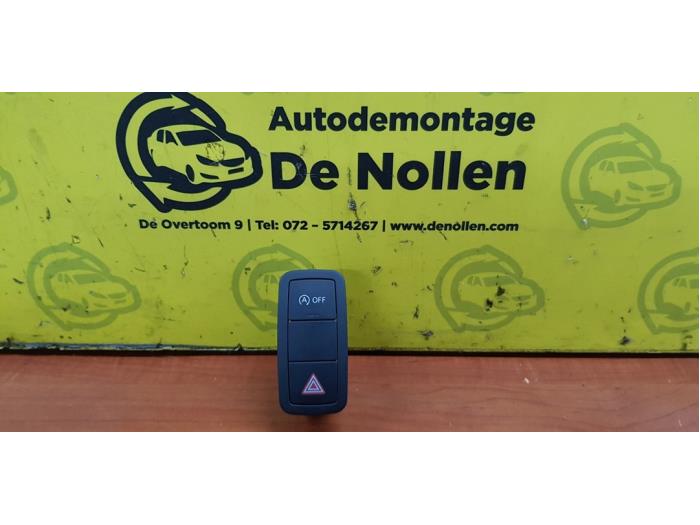 Usados Interruptor Audi A1 (8X1/8XK) 1.2 TFSI Precio € 25,00 Norma de margen ofrecido por autodemontage denollen