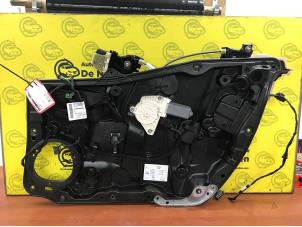 Used Window mechanism 4-door, front right Mercedes CLA (117.3) 2.0 AMG CLA-45 Turbo 16V Price € 90,75 Inclusive VAT offered by de Nollen autorecycling