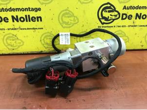 Used Sunroof motor Peugeot 206 CC (2D) 1.6 16V Price € 125,00 Margin scheme offered by de Nollen autorecycling