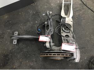 Used Rear suspension system, left Mercedes CLA (117.3) 2.0 AMG CLA-45 Turbo 16V Price € 907,50 Inclusive VAT offered by de Nollen autorecycling