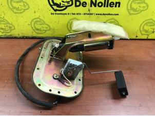 Begagnade Bensinpump Suzuki Swift (SF310/413) 1.0i Pris € 50,00 Marginaltabell erbjuds av de Nollen autorecycling