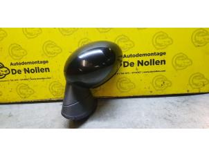 Used Wing mirror, left Mini Mini (R56) 1.4 16V One Price € 48,40 Inclusive VAT offered by de Nollen autorecycling