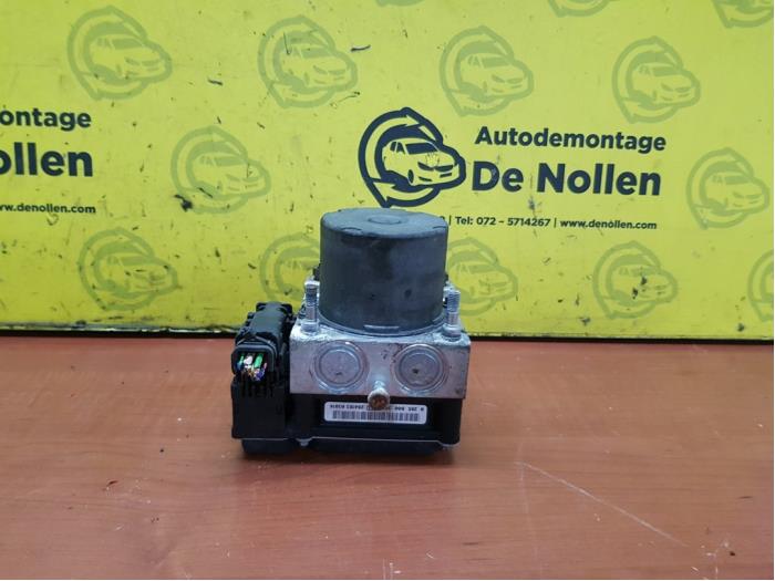 Begagnade ABS-pump Peugeot 307 Break (3E) 1.6 16V Pris € 57,00 Marginaltabell erbjuds av autodemontage denollen