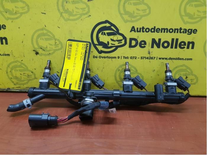 Usagé Système d'injection Volkswagen Golf VII Variant (AUVV) 2.0 R 4Motion 16V Prix € 90,75 Prix TTC proposé par autodemontage denollen