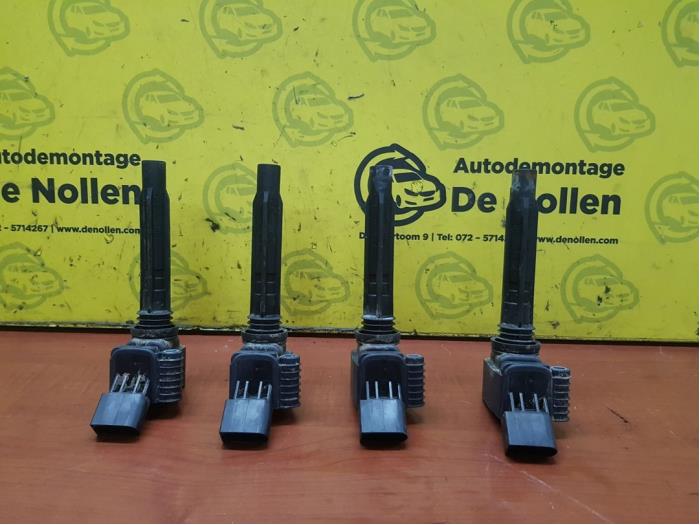 Usagé Broche bobine Volkswagen Golf VII Variant (AUVV) 2.0 R 4Motion 16V Prix € 18,15 Prix TTC proposé par autodemontage denollen
