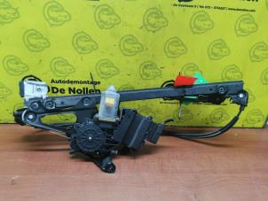 Used Window mechanism 4-door, front left Seat Alhambra (7V8/9) 1.9 TDi 115 Price on request offered by de Nollen autorecycling