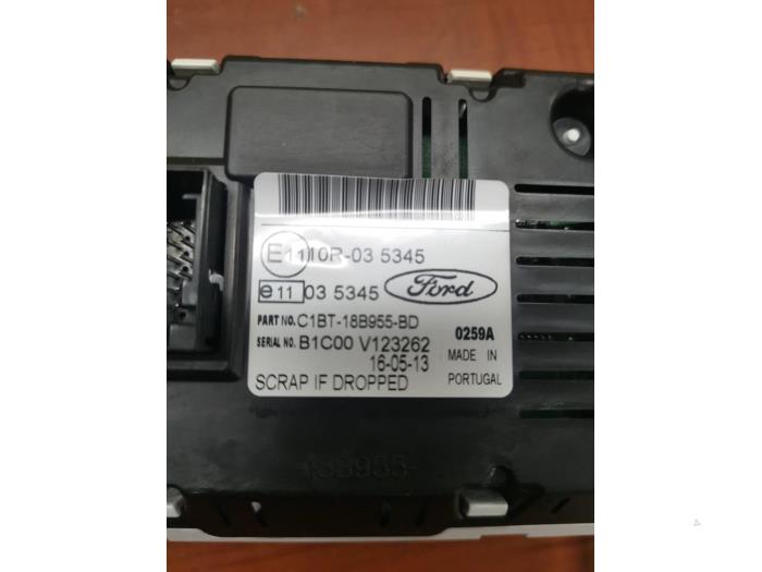 Begagnade Innerdisplay Ford Fiesta 6 (JA8) 1.0 EcoBoost 12V 100 Pris € 40,00 Marginaltabell erbjuds av autodemontage denollen