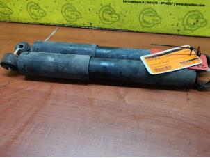 Used Shock absorber kit Renault Master II (FD/HD) 2.5 D Price on request offered by de Nollen autorecycling