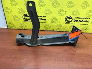 Used Front bumper bracket, right Fiat 500 (312) 1.3 MJTD 16V Price € 48,40 Inclusive VAT offered by de Nollen autorecycling