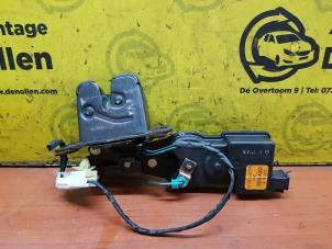 Used Tailgate lock mechanism Hyundai Coupe 2.0i 16V CVVT Price on request offered by de Nollen autorecycling