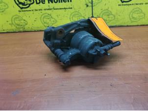 Used Front brake calliper, left Peugeot 107 1.0 12V Price € 50,00 Margin scheme offered by de Nollen autorecycling