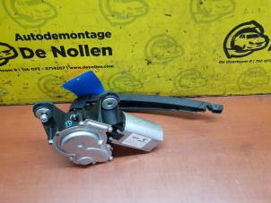 Used Rear wiper motor Fiat 500/595/695 1.4 T-Jet 16V Price € 48,40 Inclusive VAT offered by de Nollen autorecycling
