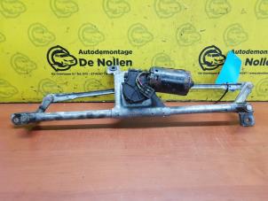 Usagé Moteur + mécanique essuie-glace Volkswagen Polo III (6N1) 1.0i 50 Prix € 30,00 Règlement à la marge proposé par de Nollen autorecycling