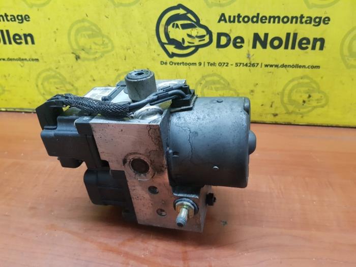 Used ABS pump Audi A4 Avant (B5) 1.9 TDI Price € 24,00 Margin scheme offered by autodemontage denollen