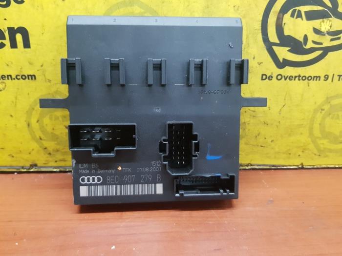 Used Body control computer Audi A4 (B6) 1.6 Price € 50,00 Margin scheme offered by autodemontage denollen