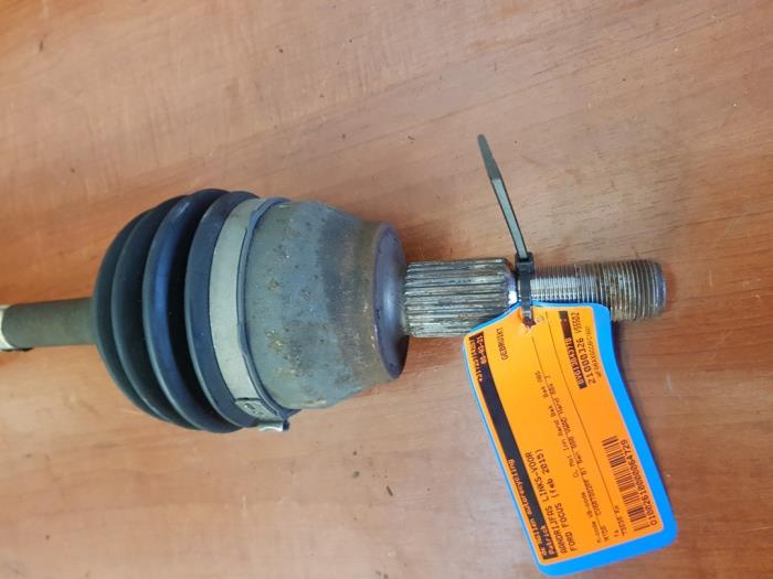 Front drive shafts, left with gearbox code CV6R7 stock