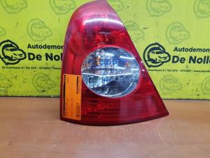 Used Taillight, left Renault Clio II (BB/CB) 1.2 16V Price € 25,00 Margin scheme offered by de Nollen autorecycling