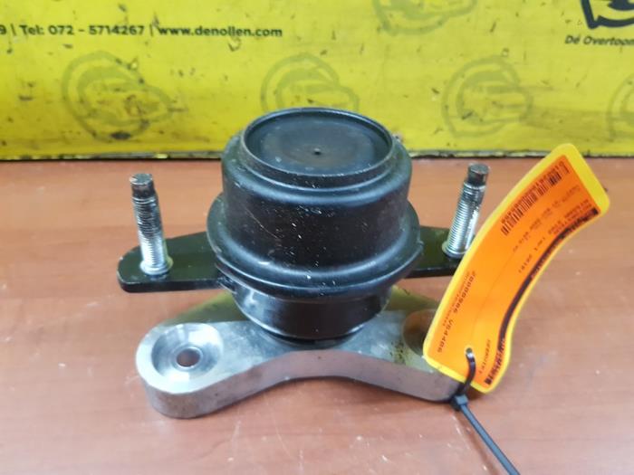 Used Engine mount Nissan 370 Z (Z34A) 3.7 V6 24V Price € 60,50 Inclusive VAT offered by autodemontage denollen