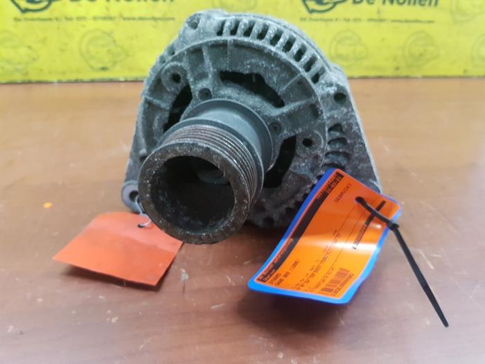 Begagnade Dynamo Saab 900 II (YS3D) Pris € 40,00 Marginaltabell erbjuds av autodemontage denollen