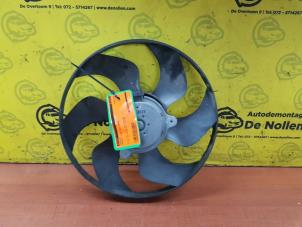 Used Cooling fans Renault Clio III (BR/CR) 1.5 dCi 105 Price € 30,00 Margin scheme offered by de Nollen autorecycling