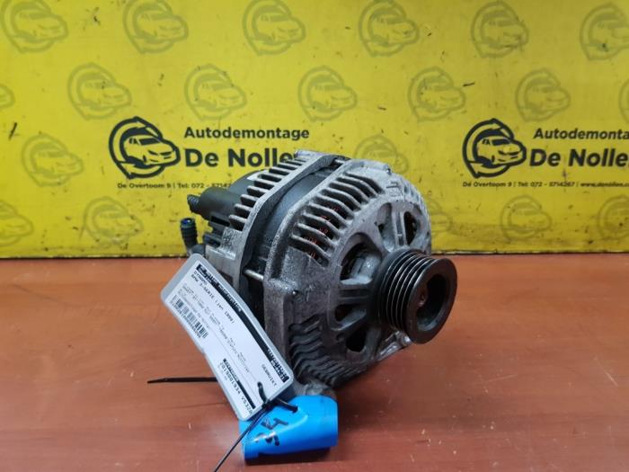 Used Dynamo BMW 3 serie (E46/4) 320d 16V Price € 40,00 Margin scheme offered by autodemontage denollen