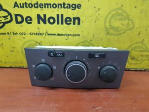 Used Heater control panel Opel Zafira (M75) 1.6 16V Price € 40,00 Margin scheme offered by de Nollen autorecycling
