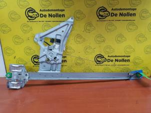Used Window mechanism 2-door, front right Volkswagen Crafter 2.5 TDI 46/50 LWB Price on request offered by de Nollen autorecycling