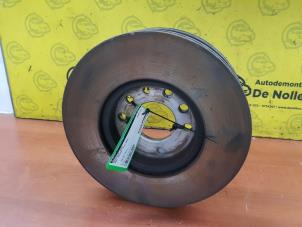 Used Front brake disc Opel Vectra B (36) 1.6 16V Ecotec Price € 40,00 Margin scheme offered by de Nollen autorecycling